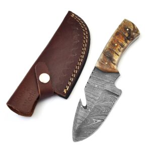 SharpWorld Beautiful Damascus Gut Hook Knife Made of Remarkable